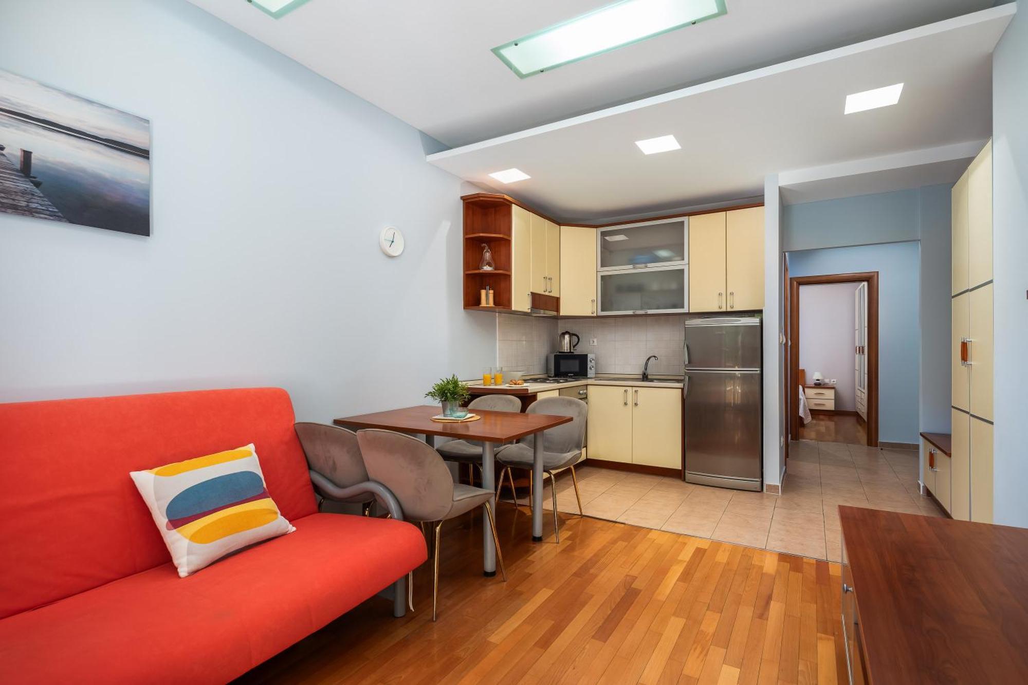 Brkic Apartments With Private Parking Makarska Cameră foto